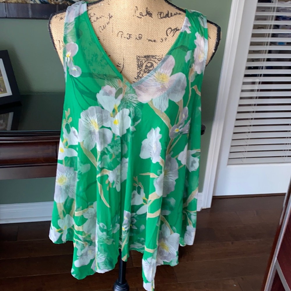 INC International Concepts v-neck blouse